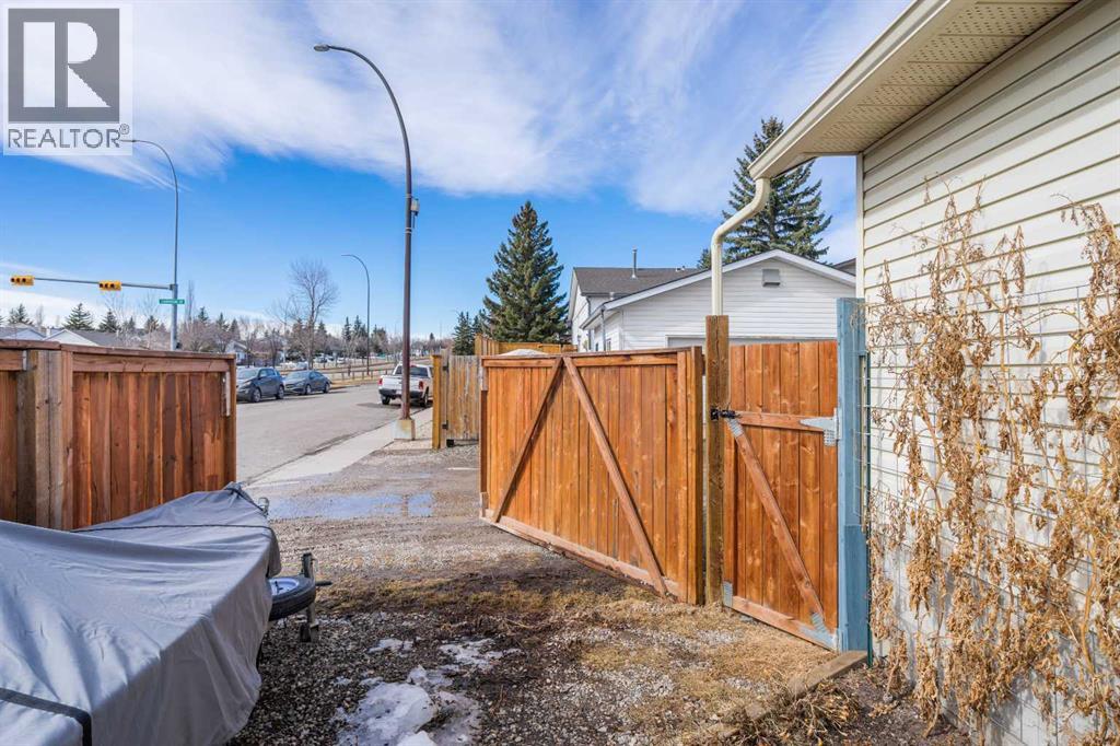 Single Family House Bungalow for Sale in  Millcrest Green SW Millrise Calgary 