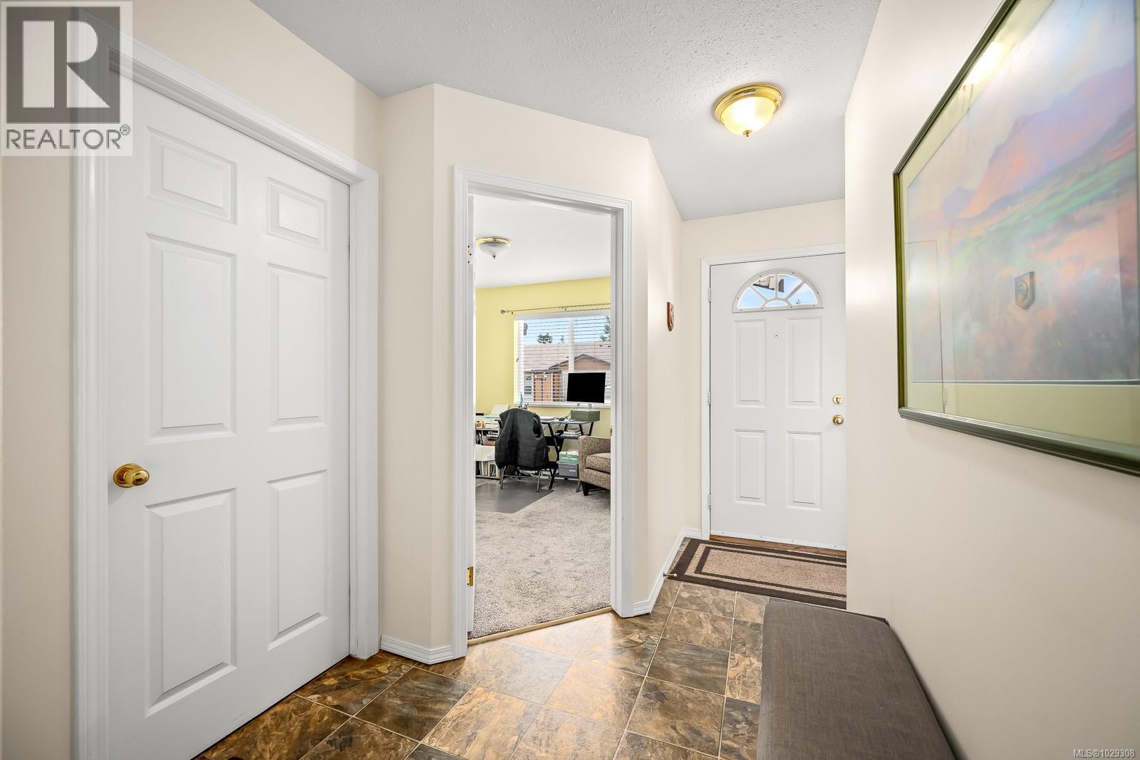 #3 2197 MURRELET DR - 24