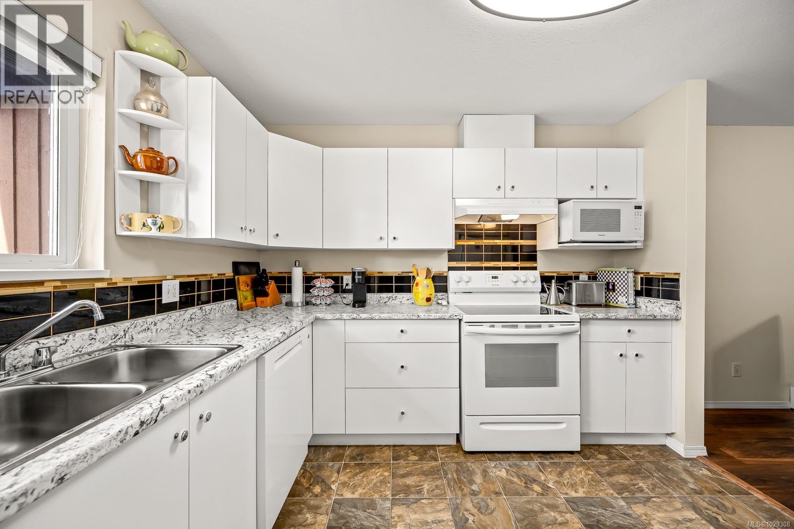 #3 2197 MURRELET DR - 15