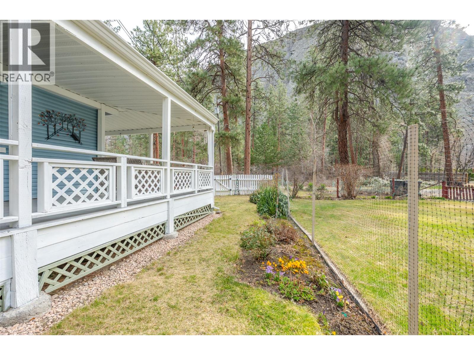 174 GALLAGHER LAKE Road Unit# 14, Oliver