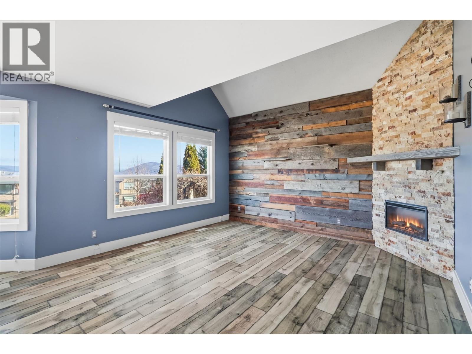 1189 HOWE Road, Kamloops