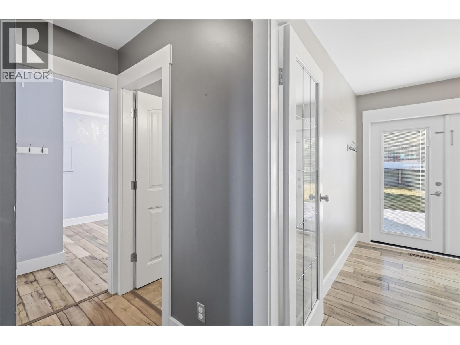 1189 HOWE Road, Kamloops