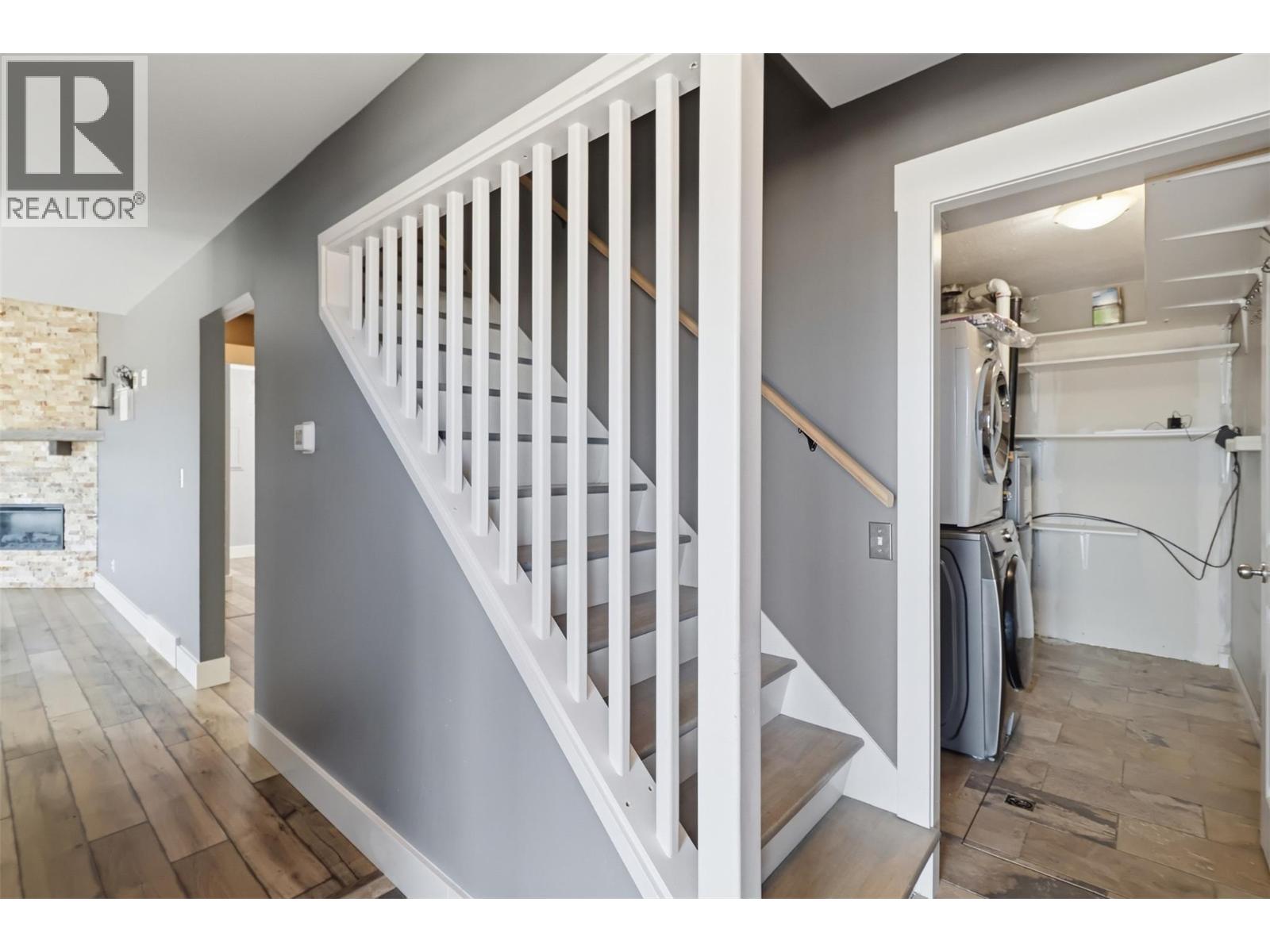 1189 HOWE Road, Kamloops