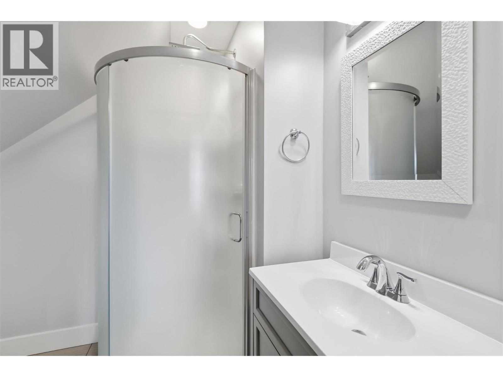 1189 HOWE Road, Kamloops