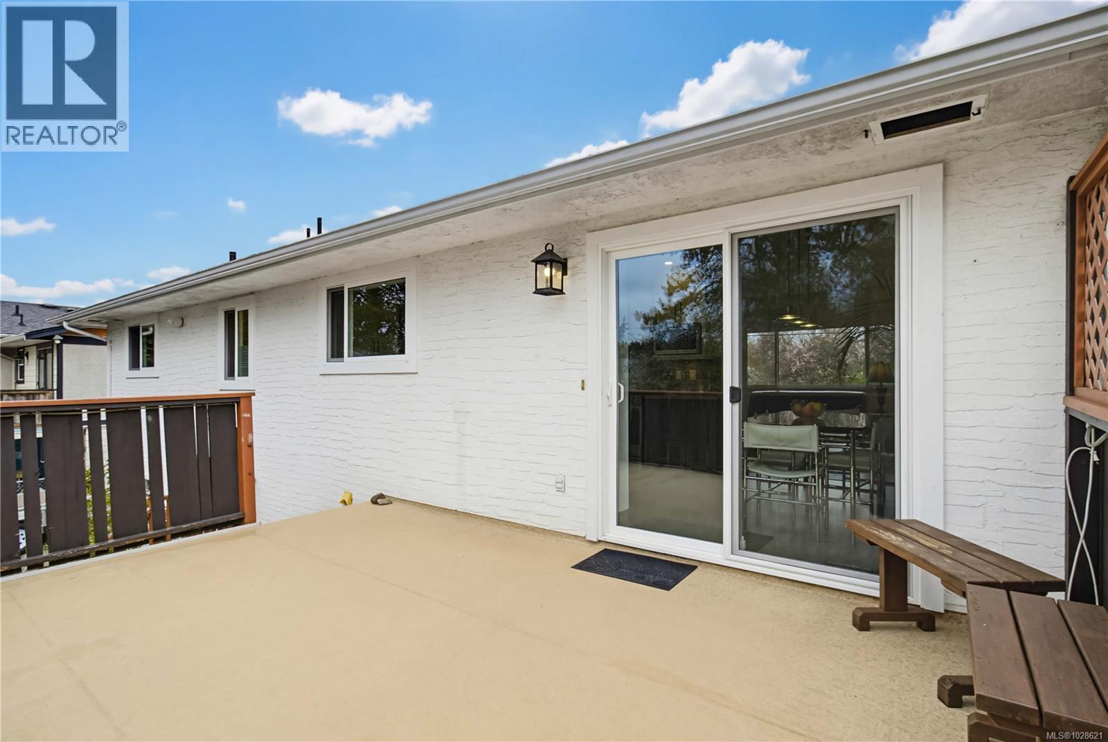  9552 Sharples Road, Sidney