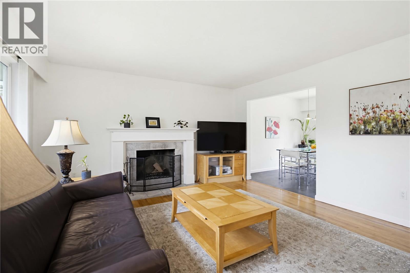  9552 Sharples Road, Sidney