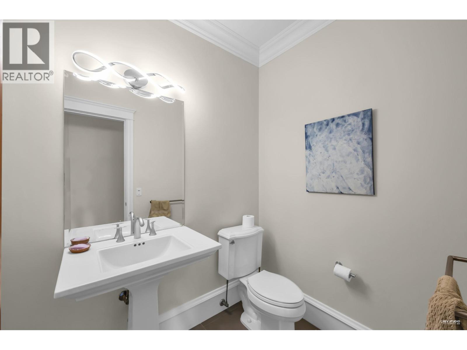 715 KING GEORGES WAY, West Vancouver