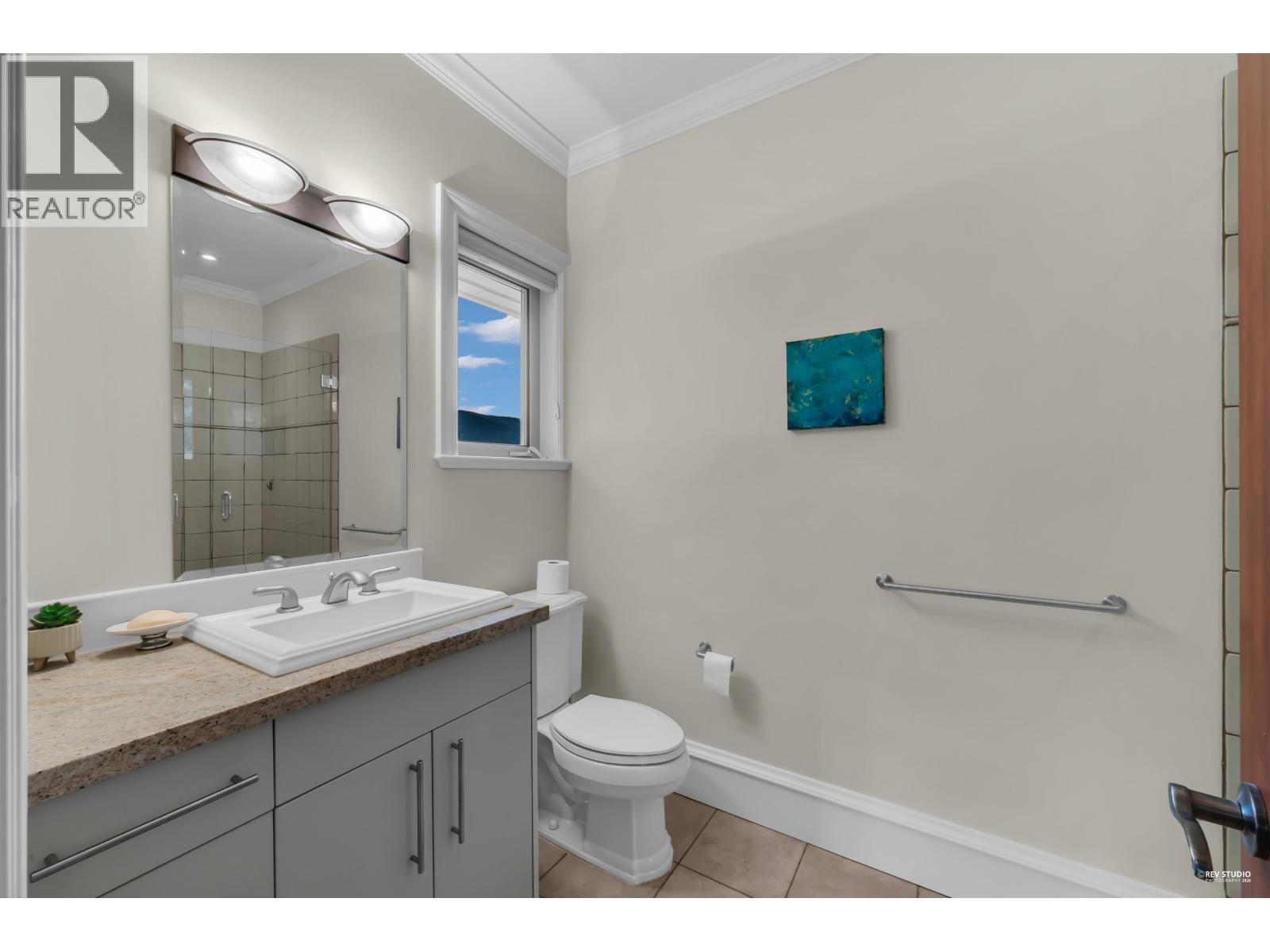 715 KING GEORGES WAY, West Vancouver