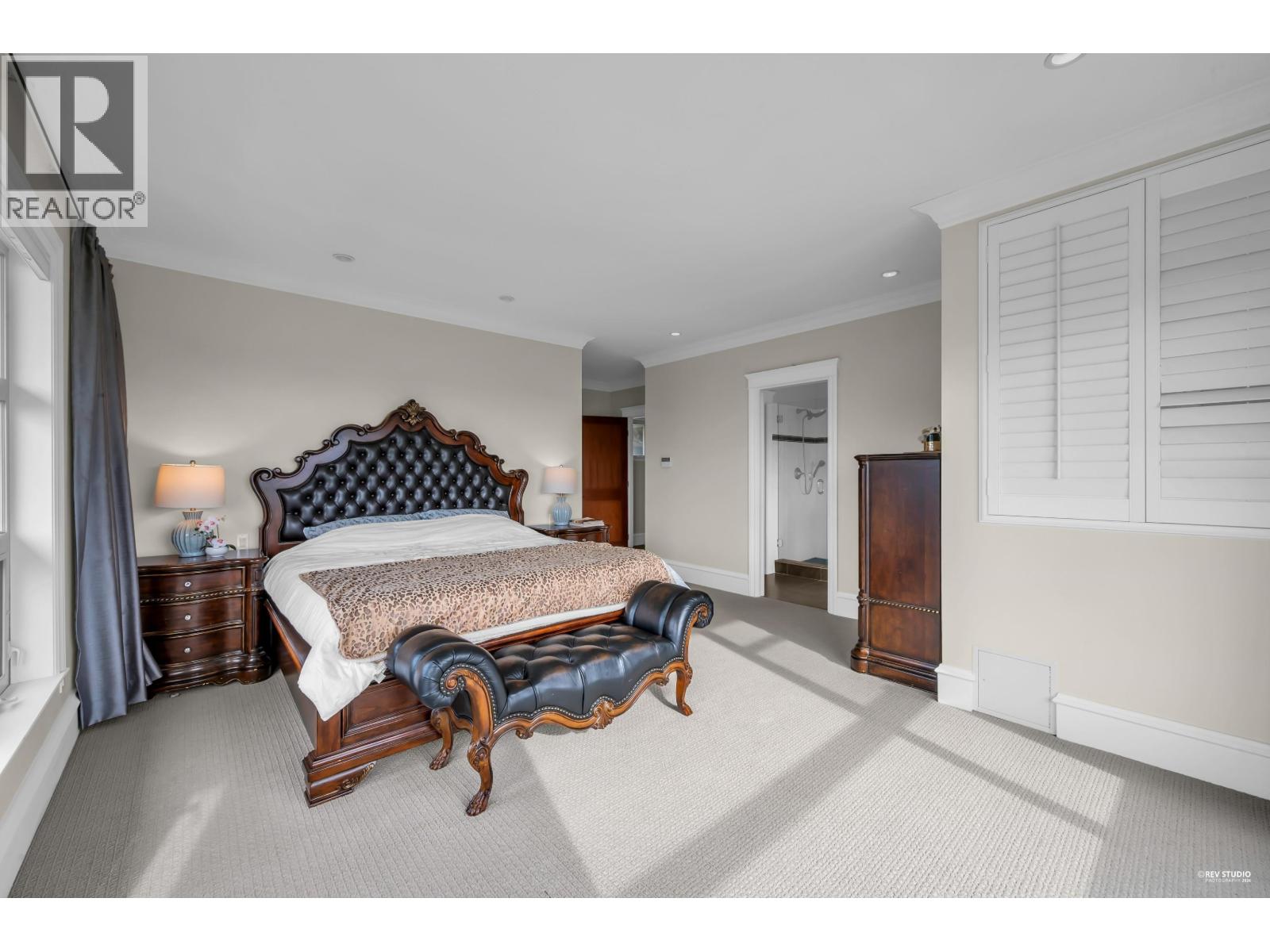 715 KING GEORGES WAY, West Vancouver