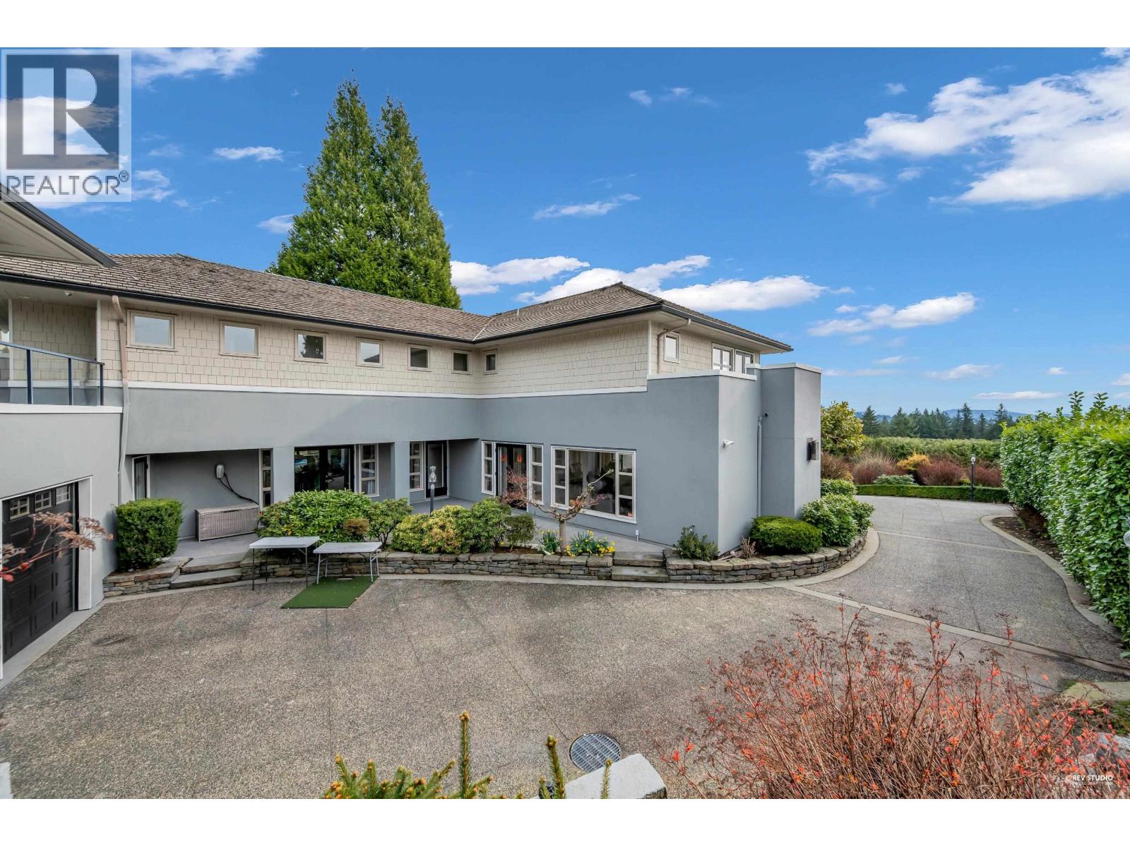 715 KING GEORGES WAY, West Vancouver