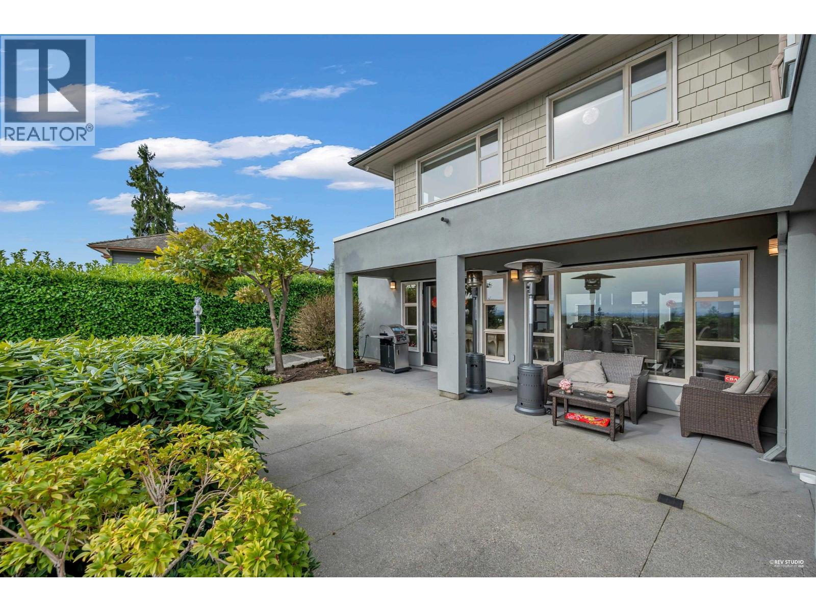 715 KING GEORGES WAY, West Vancouver