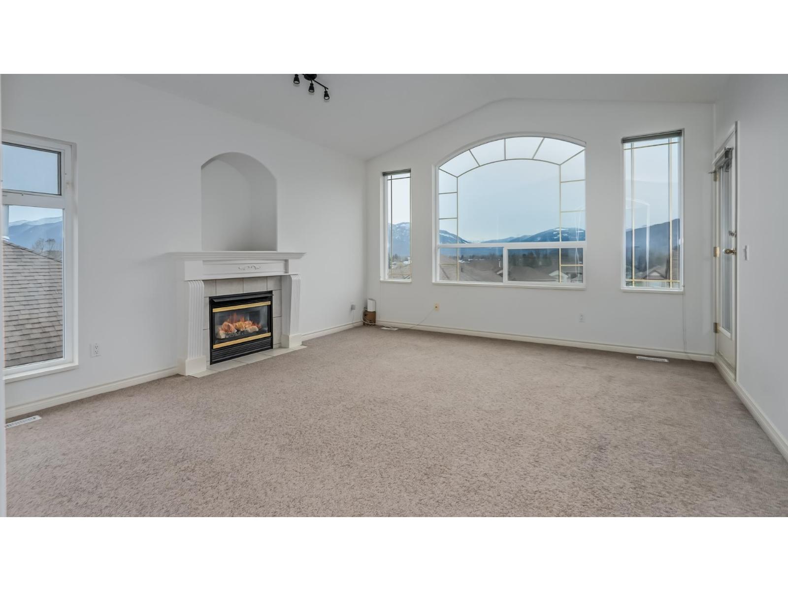 37 47470 CHARTWELL DRIVE, Little Mountain, Chilliwack