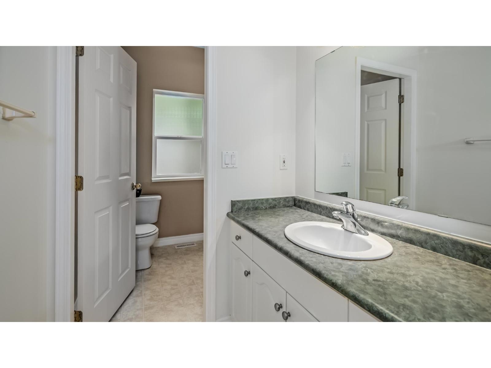 37 47470 CHARTWELL DRIVE, Little Mountain, Chilliwack