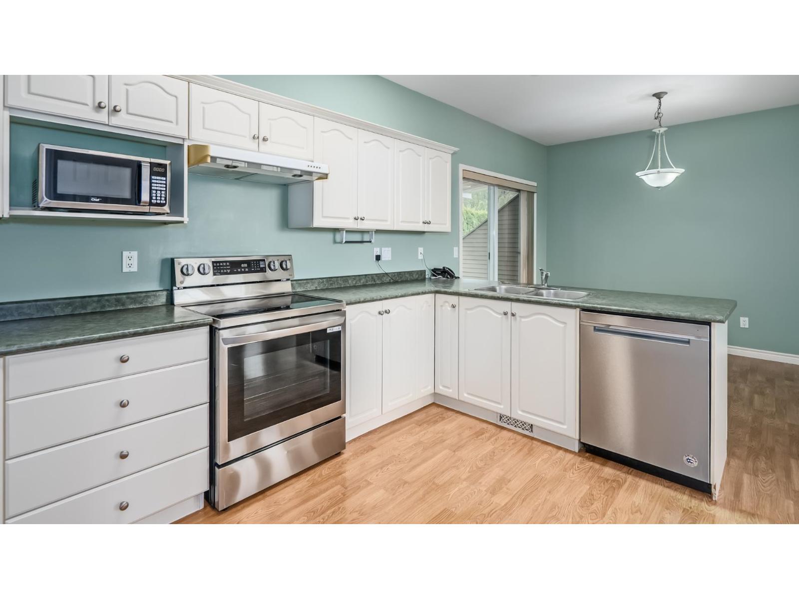 37 47470 CHARTWELL DRIVE, Little Mountain, Chilliwack