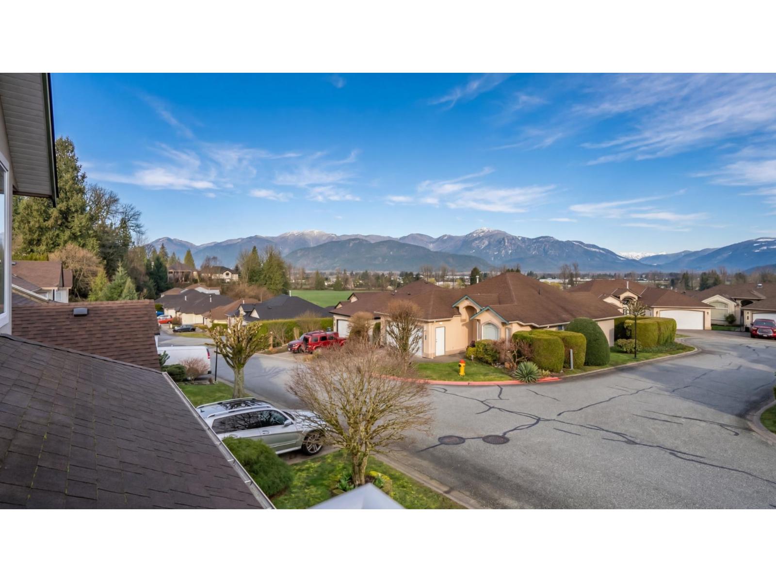37 47470 CHARTWELL DRIVE, Little Mountain, Chilliwack