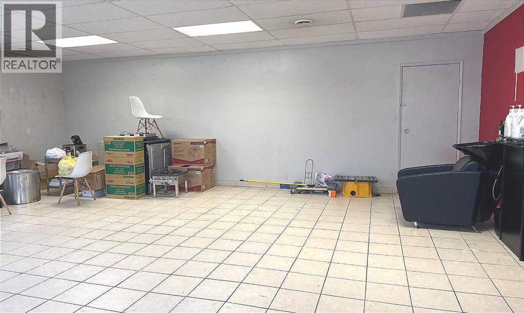 Retail for Sale in   Centre Street NE Tuxedo Park Calgary 