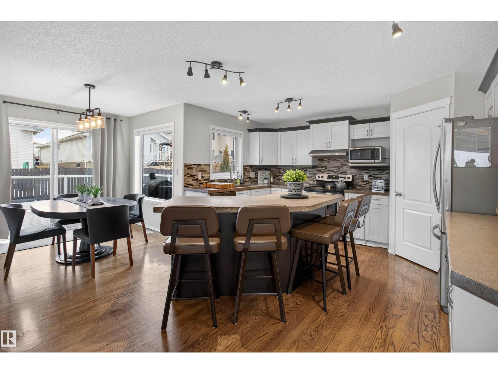 352 MEADOWVIEW TC, Sherwood Park