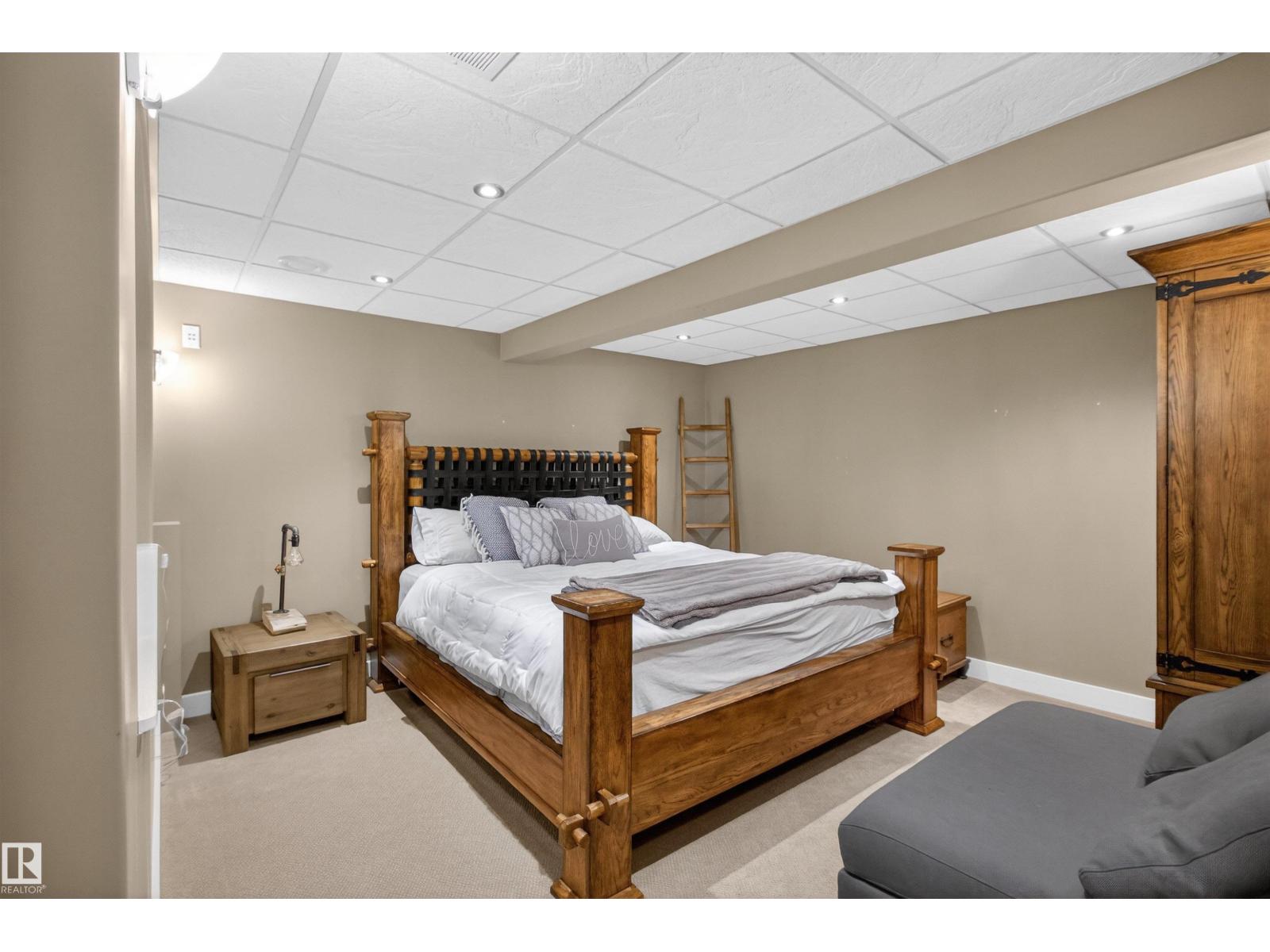 352 MEADOWVIEW TC, Sherwood Park