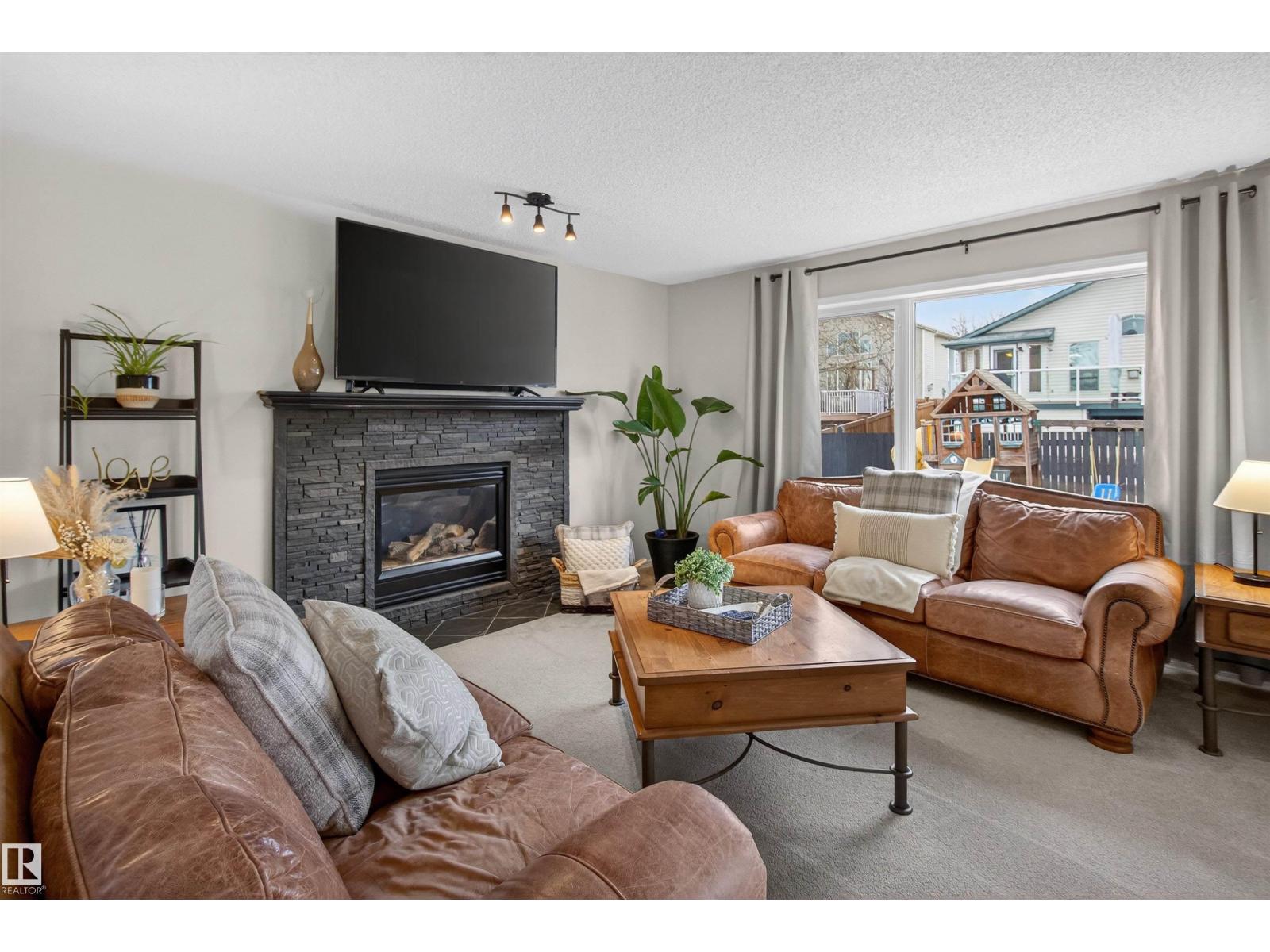 352 MEADOWVIEW TC, Sherwood Park