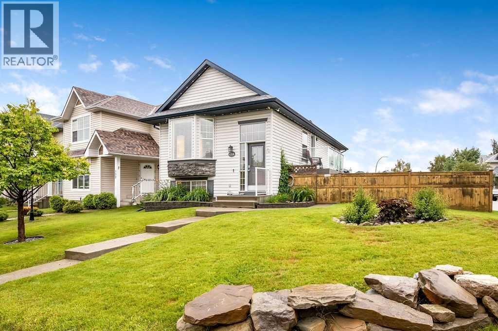 Single Family House Bi-level for Sale in  Cramond Crescent SE Cranston Calgary 