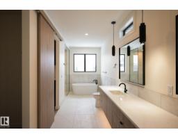 9140 74 Av Nw, Edmonton, AB T6E1E1 Photo 14