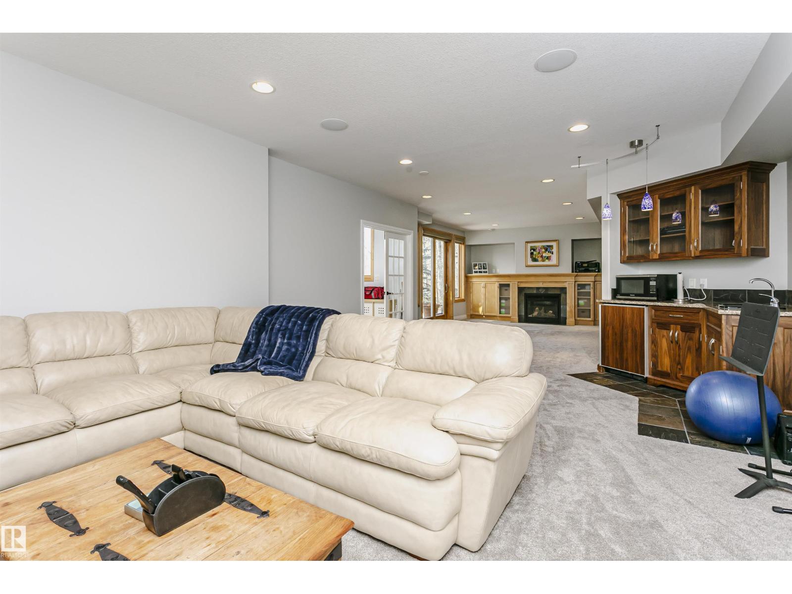 19 51222 RGE RD 260 - 41