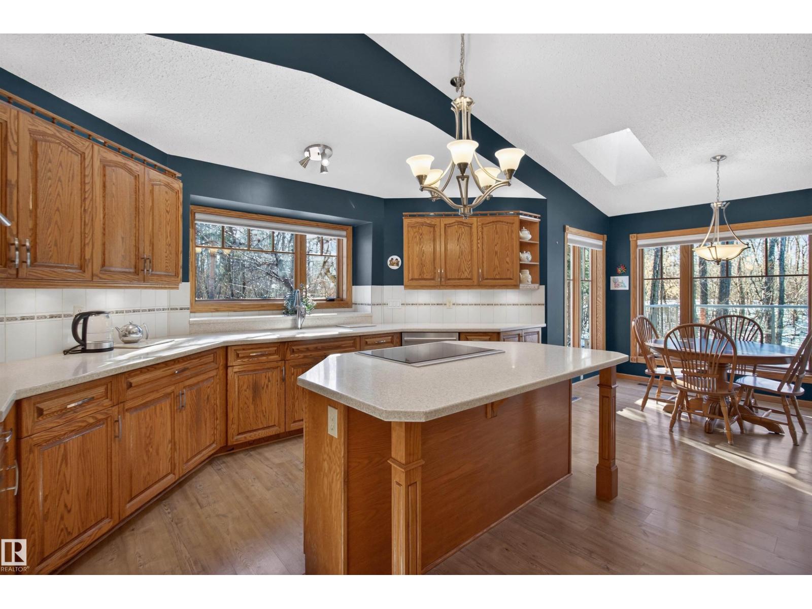 #337 23248 TWP ROAD 522, Rural Strathcona County