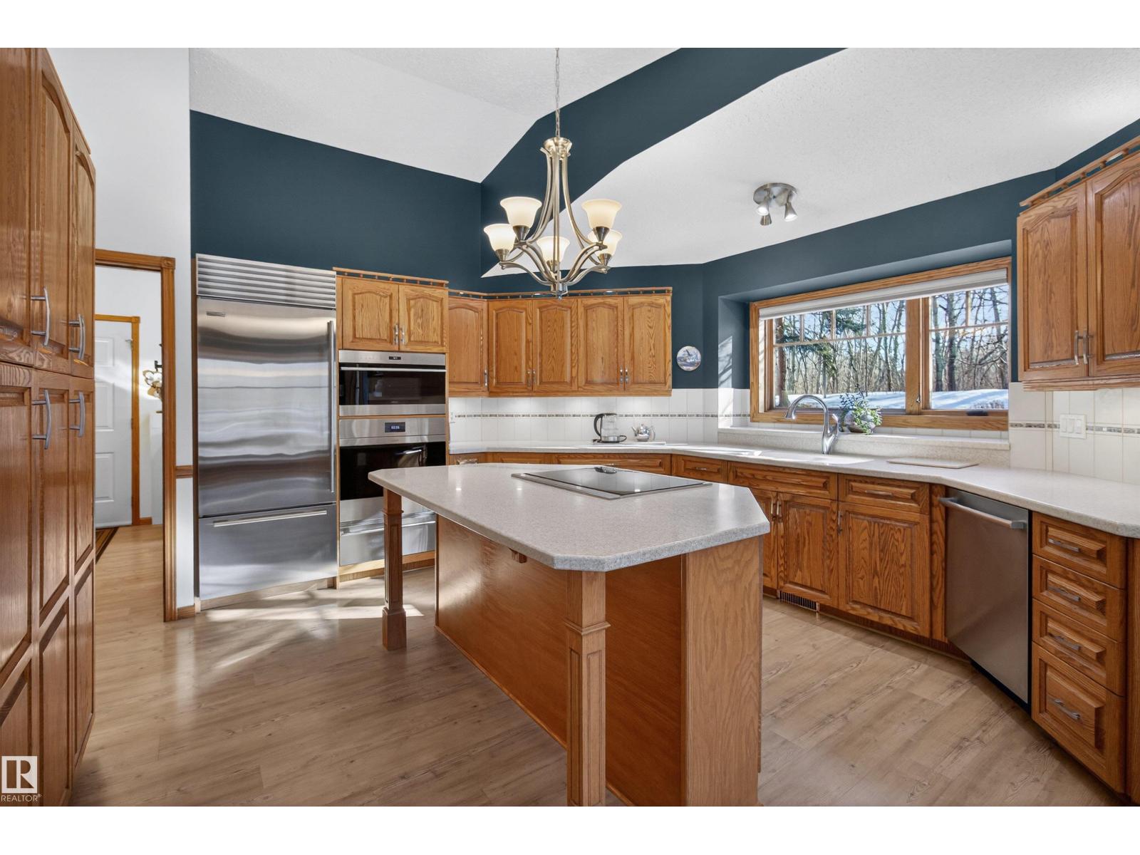 #337 23248 TWP ROAD 522, Rural Strathcona County