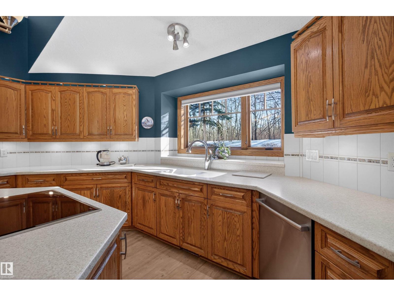 #337 23248 TWP ROAD 522, Rural Strathcona County