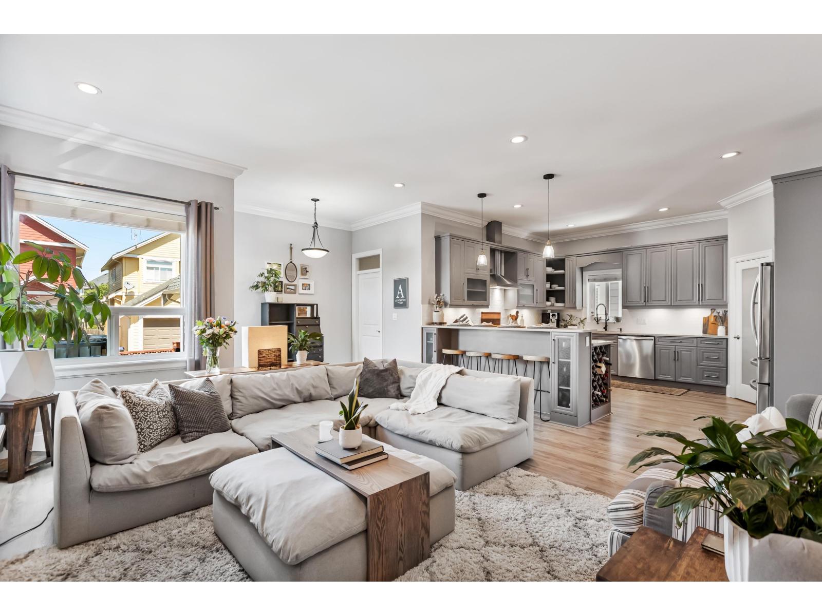 17421 1A Avenue - main photo