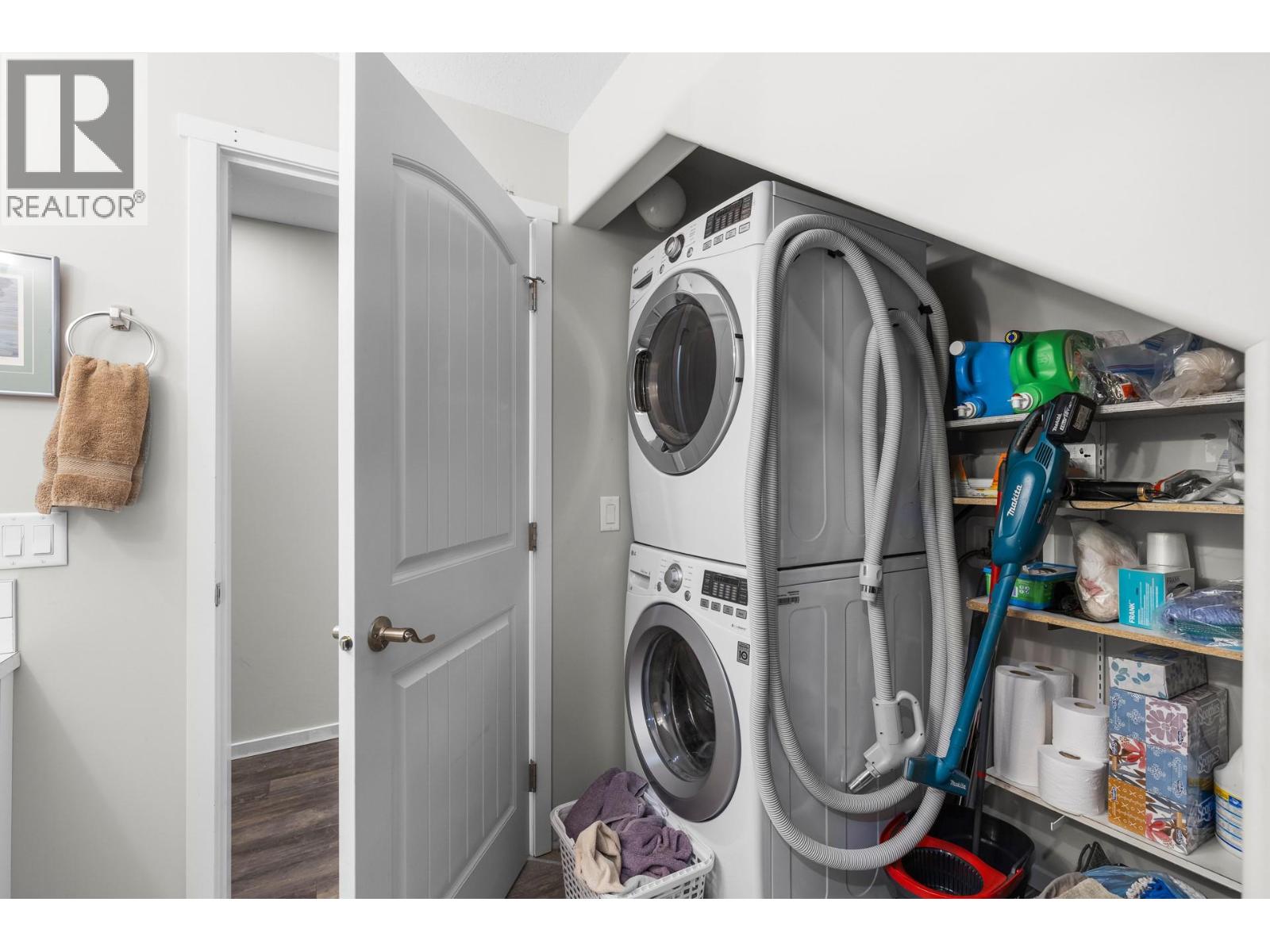 2253 WILKINSON STREET - 47