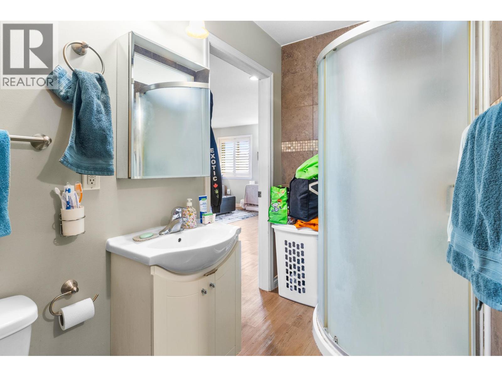 2253 WILKINSON STREET - 62