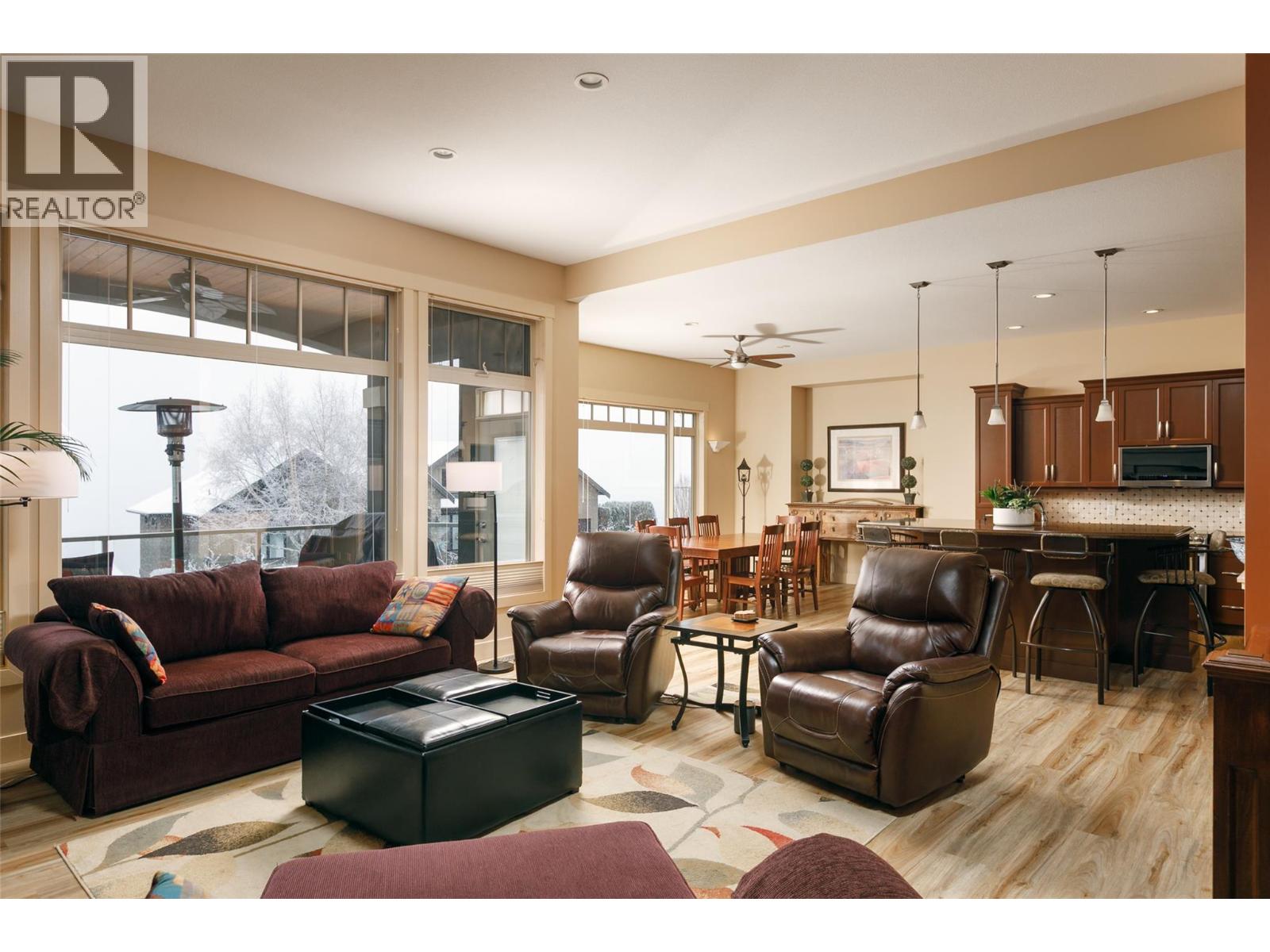  742 Crozier Avenue, Kelowna