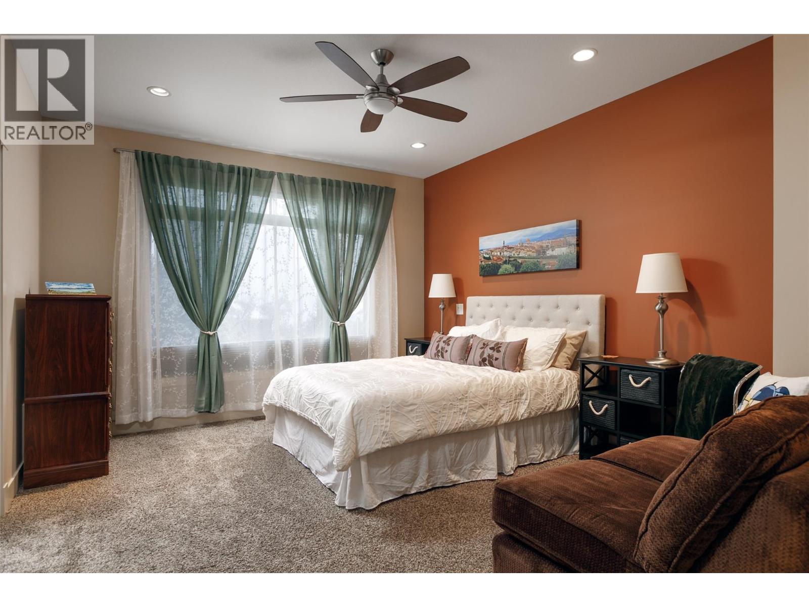  742 Crozier Avenue, Kelowna