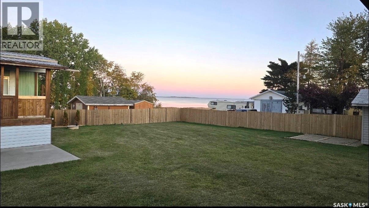 1&2 Lakeview AVENUE - 1