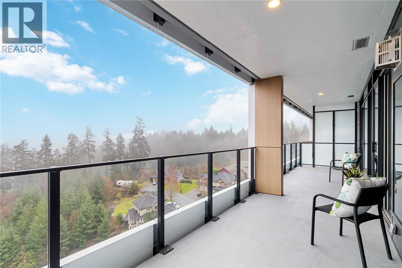 #1006 2000 HANNINGTON RD - 20