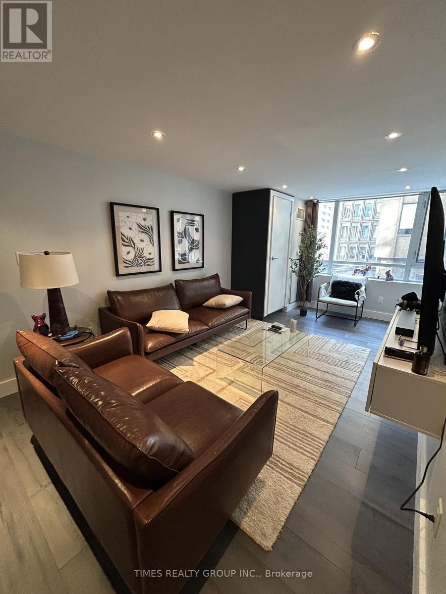 Listing photo of 301 - 80 CUMBERLAND STREET