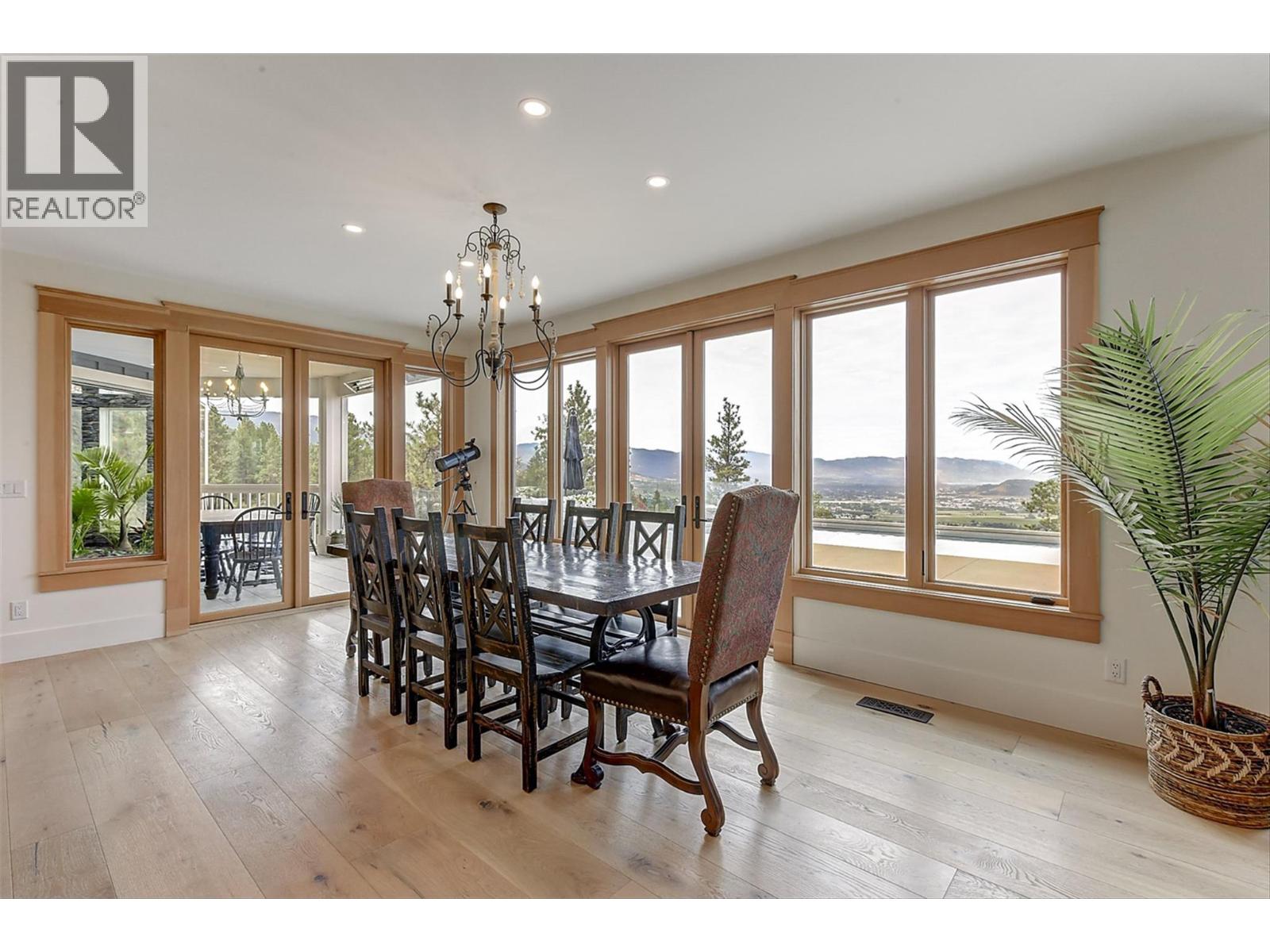 5474 Deadpine Drive, Kelowna
