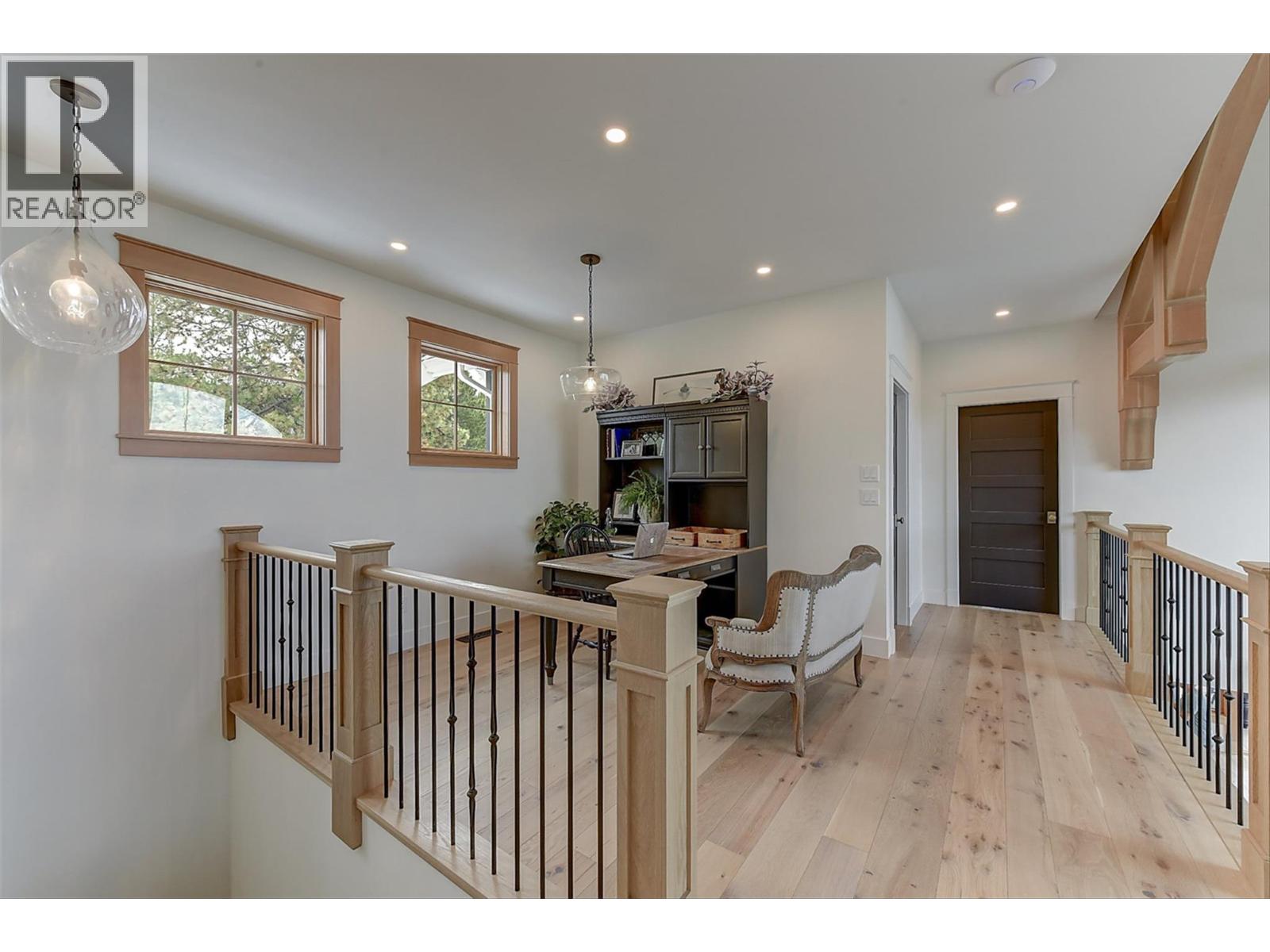 5474 Deadpine Drive, Kelowna