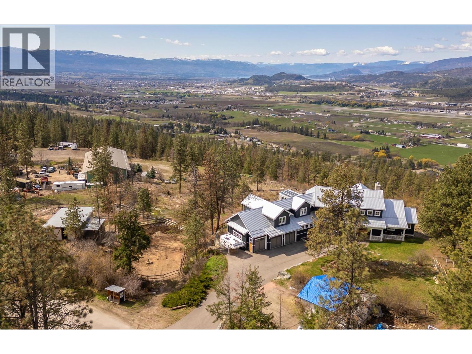 5474 Deadpine Drive, Kelowna