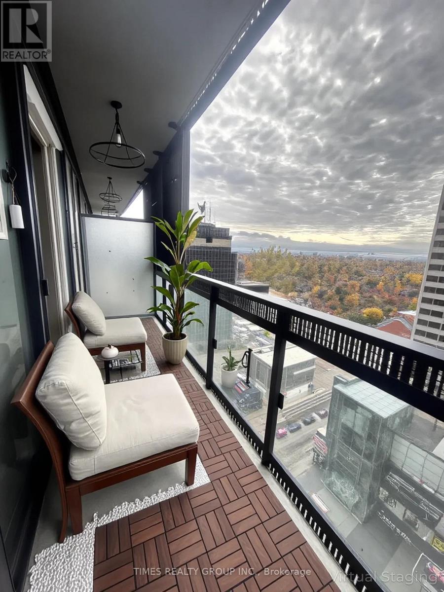 #1102 8 EGLINTON AVENUE E - 4