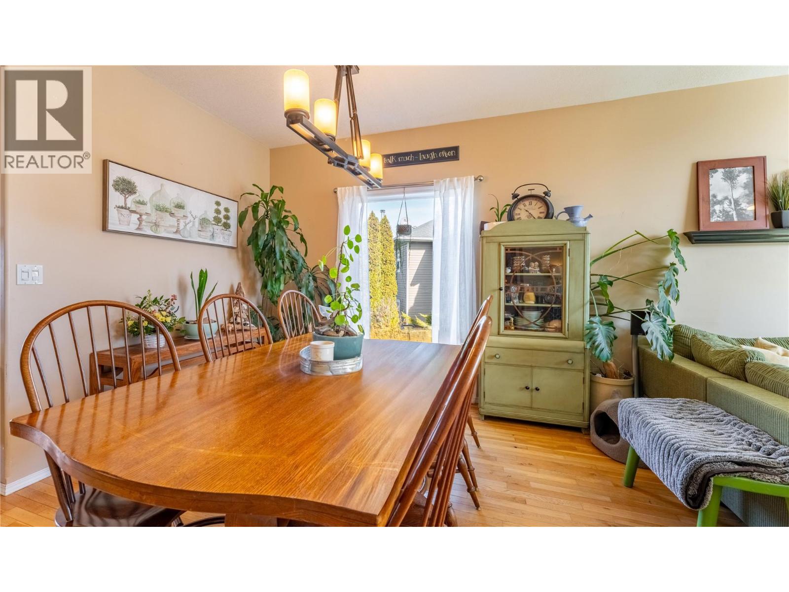 235 3rd Avenue S, Creston