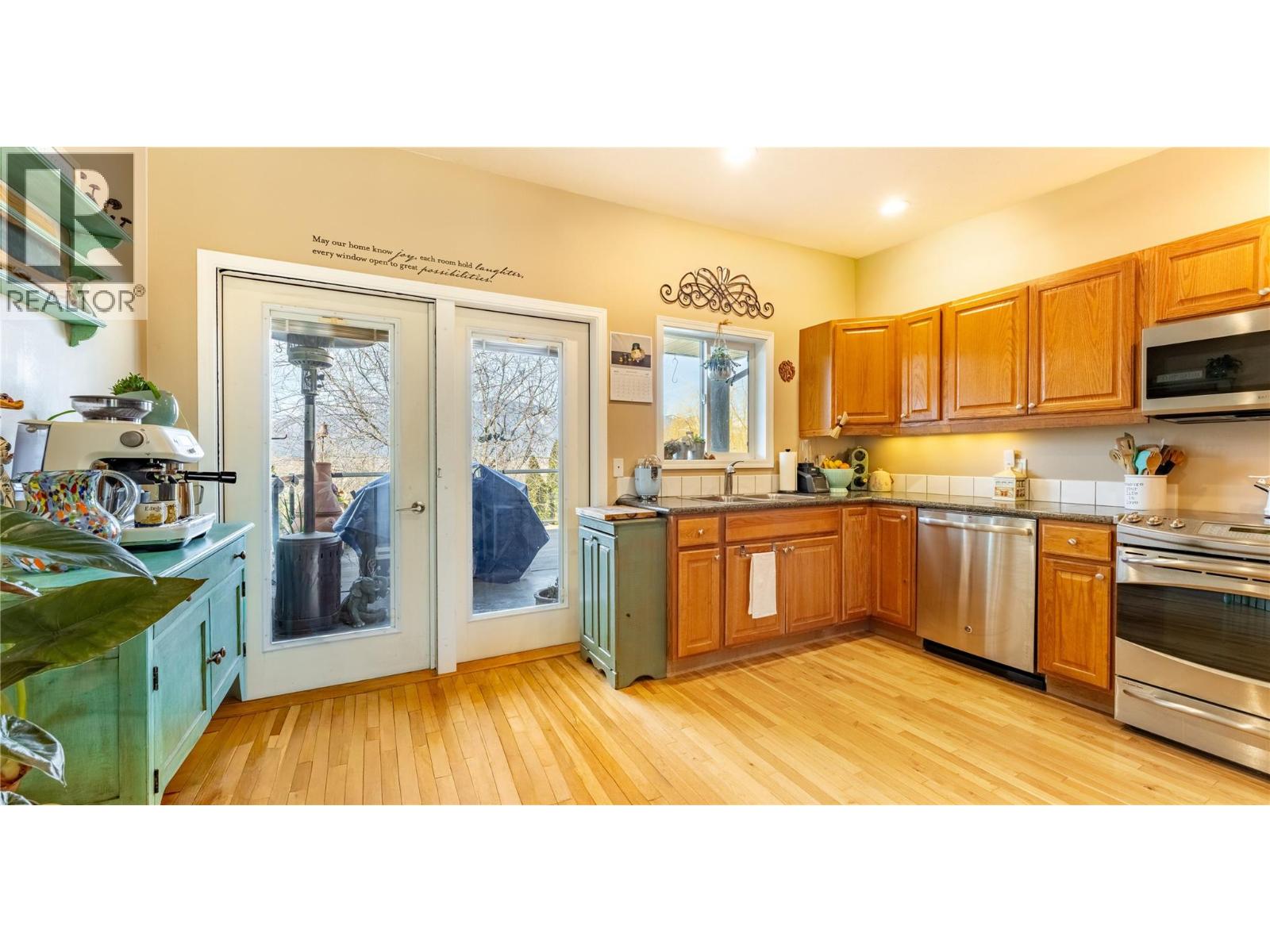 235 3rd Avenue S, Creston