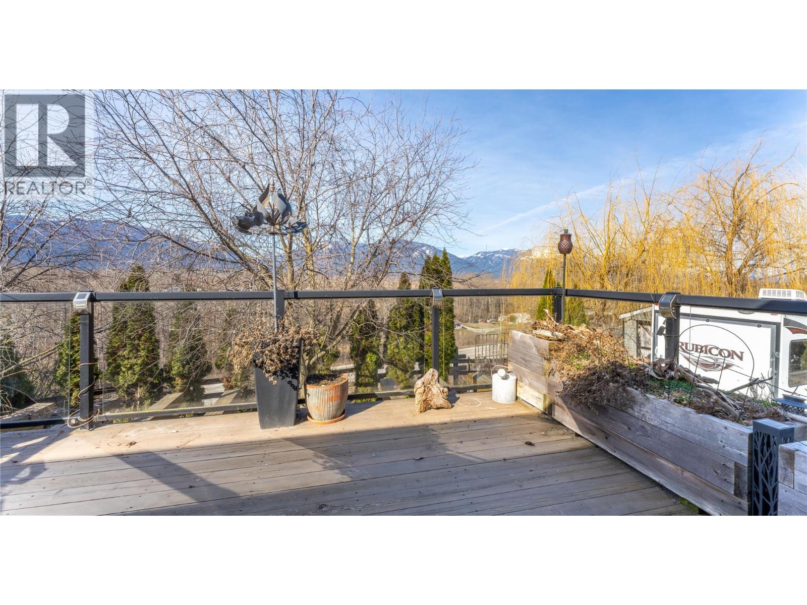 235 3rd Avenue S, Creston