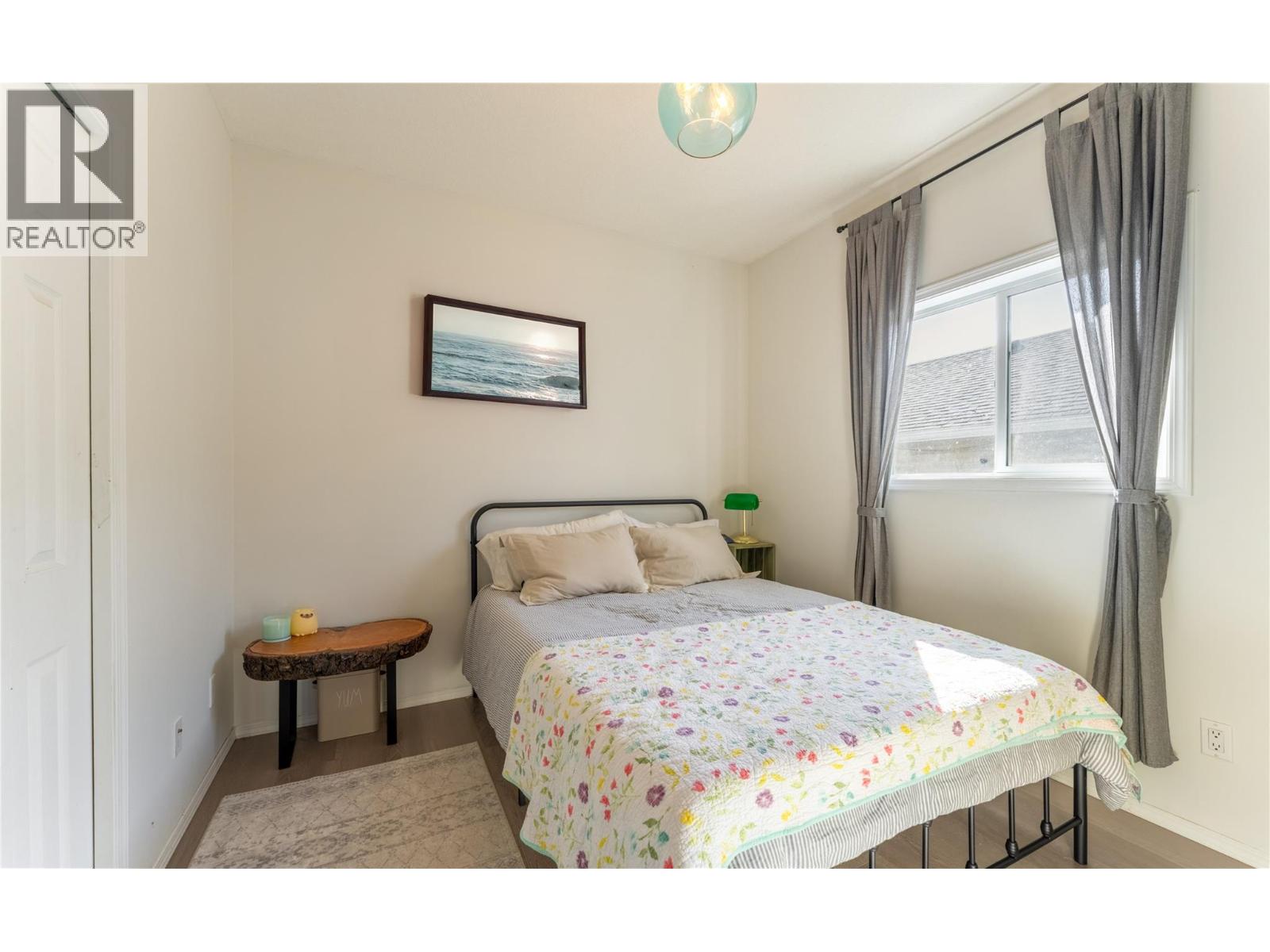 235 3rd Avenue S, Creston