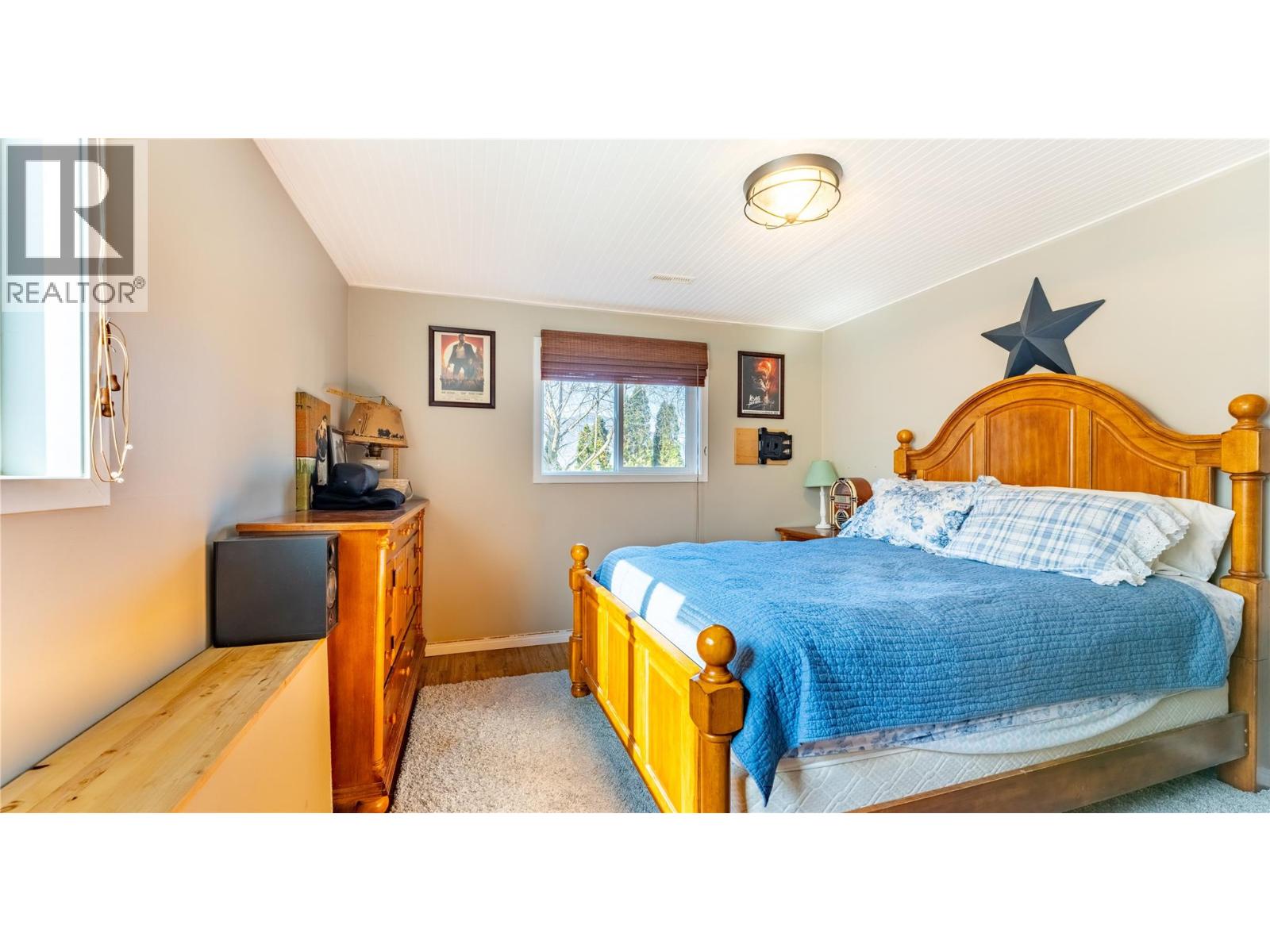 235 3rd Avenue S, Creston