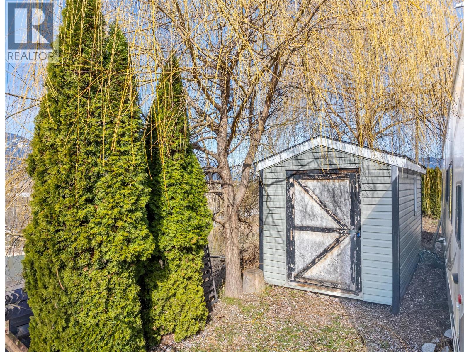 235 3rd Avenue S, Creston