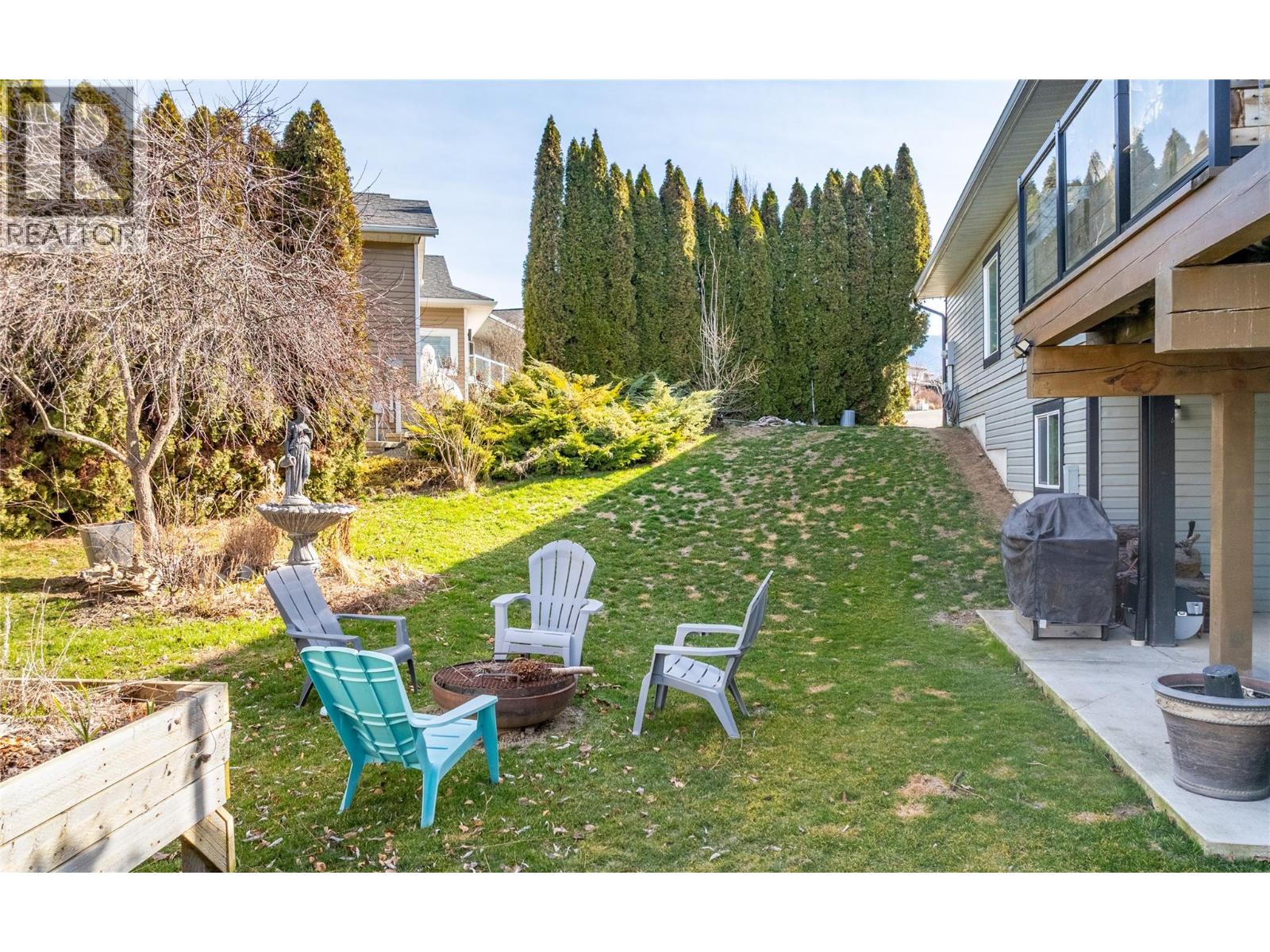 235 3rd Avenue S, Creston