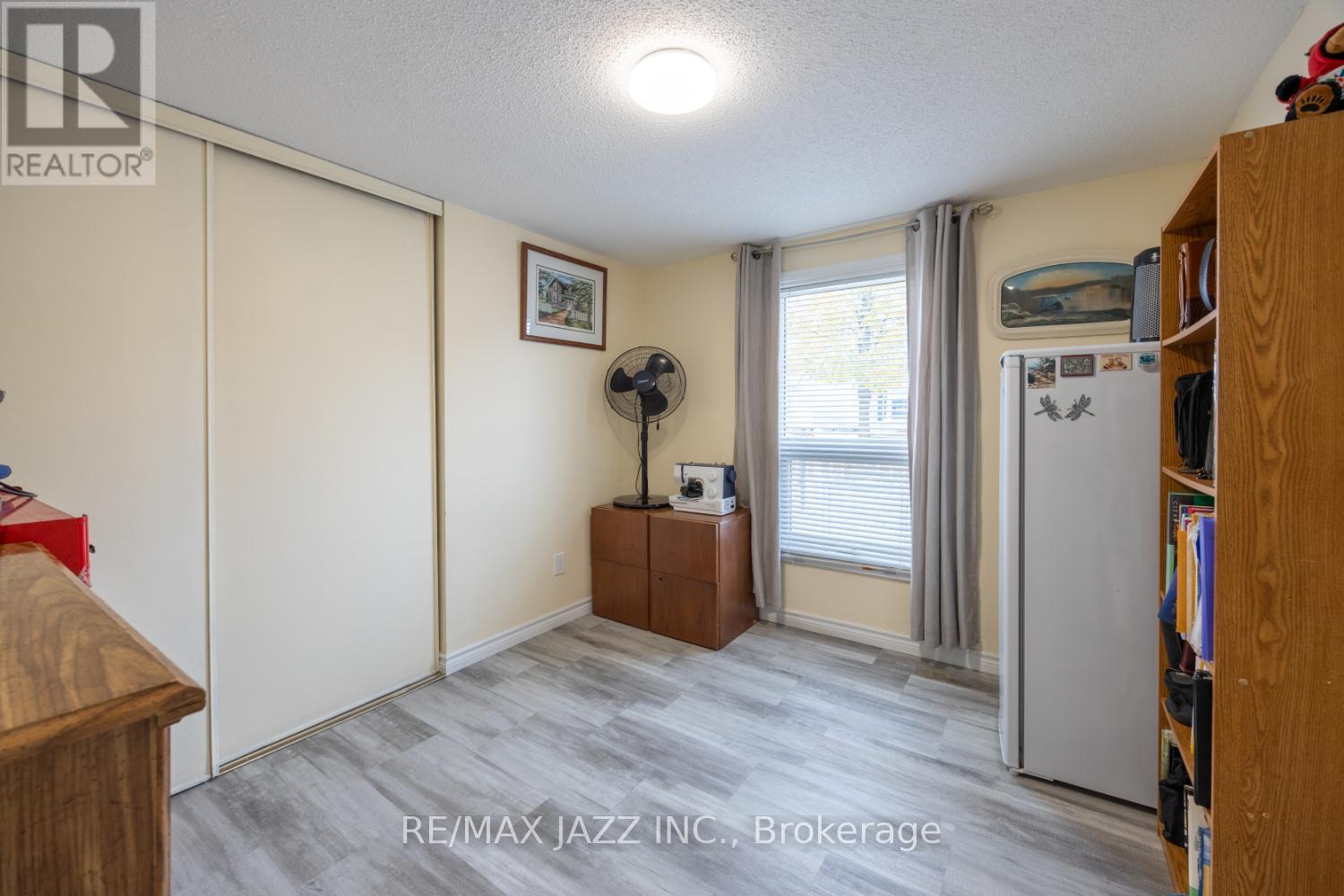 213 WILMOT TRAIL - 12