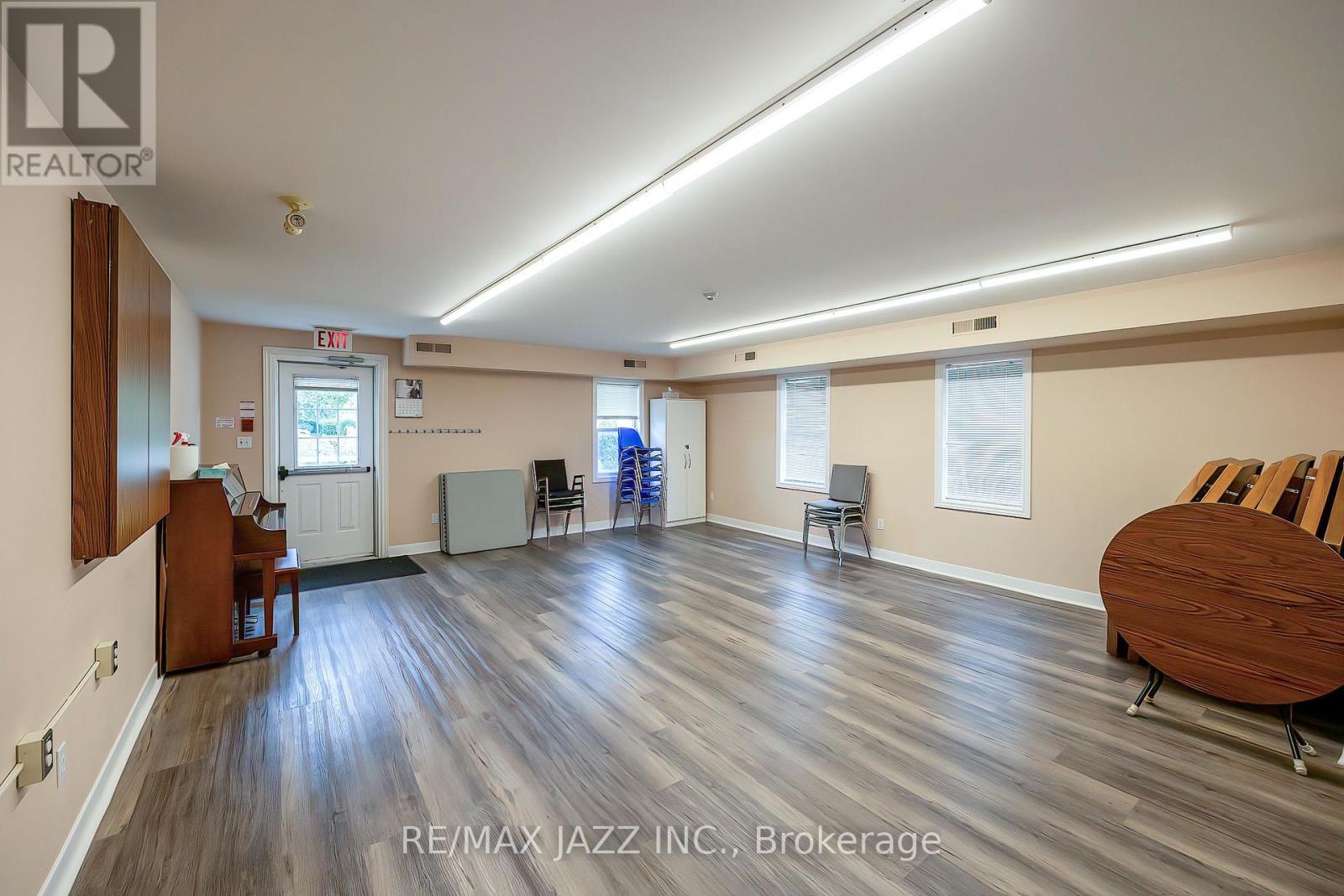 213 WILMOT TRAIL - 31
